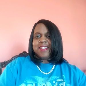 Meet your Posher, Sylvia